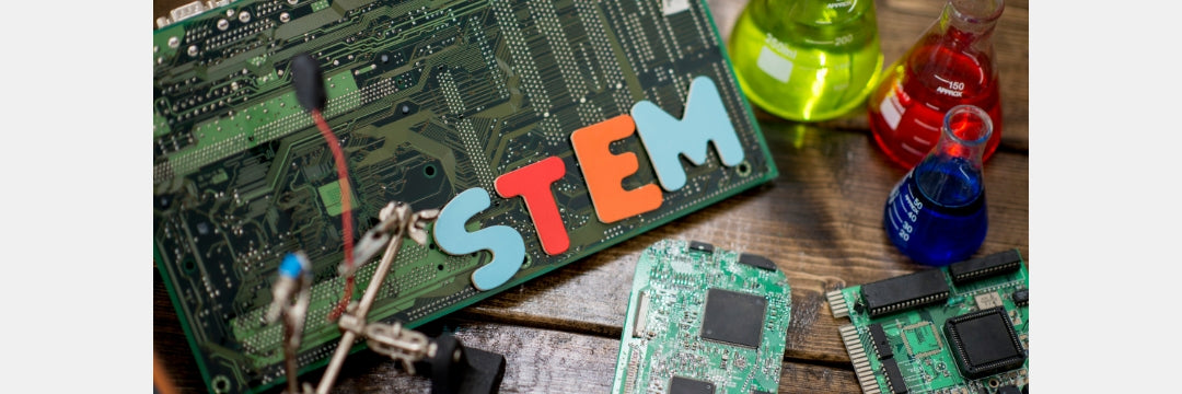 Celebrating National STEM Day 2024 on November 8 – fundaspring